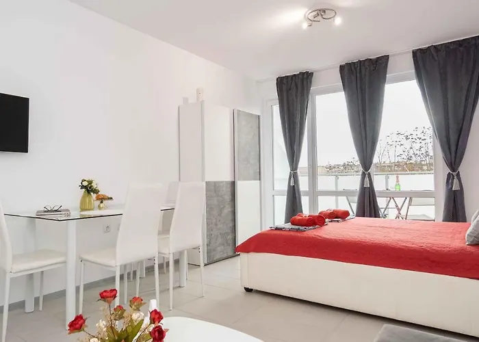 Lifestyle A27 Созопол